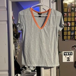 Rue 21 v-neck T-shirt